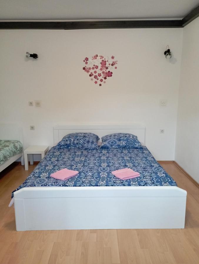Apartments Mare Novigrad Istria Exterior foto